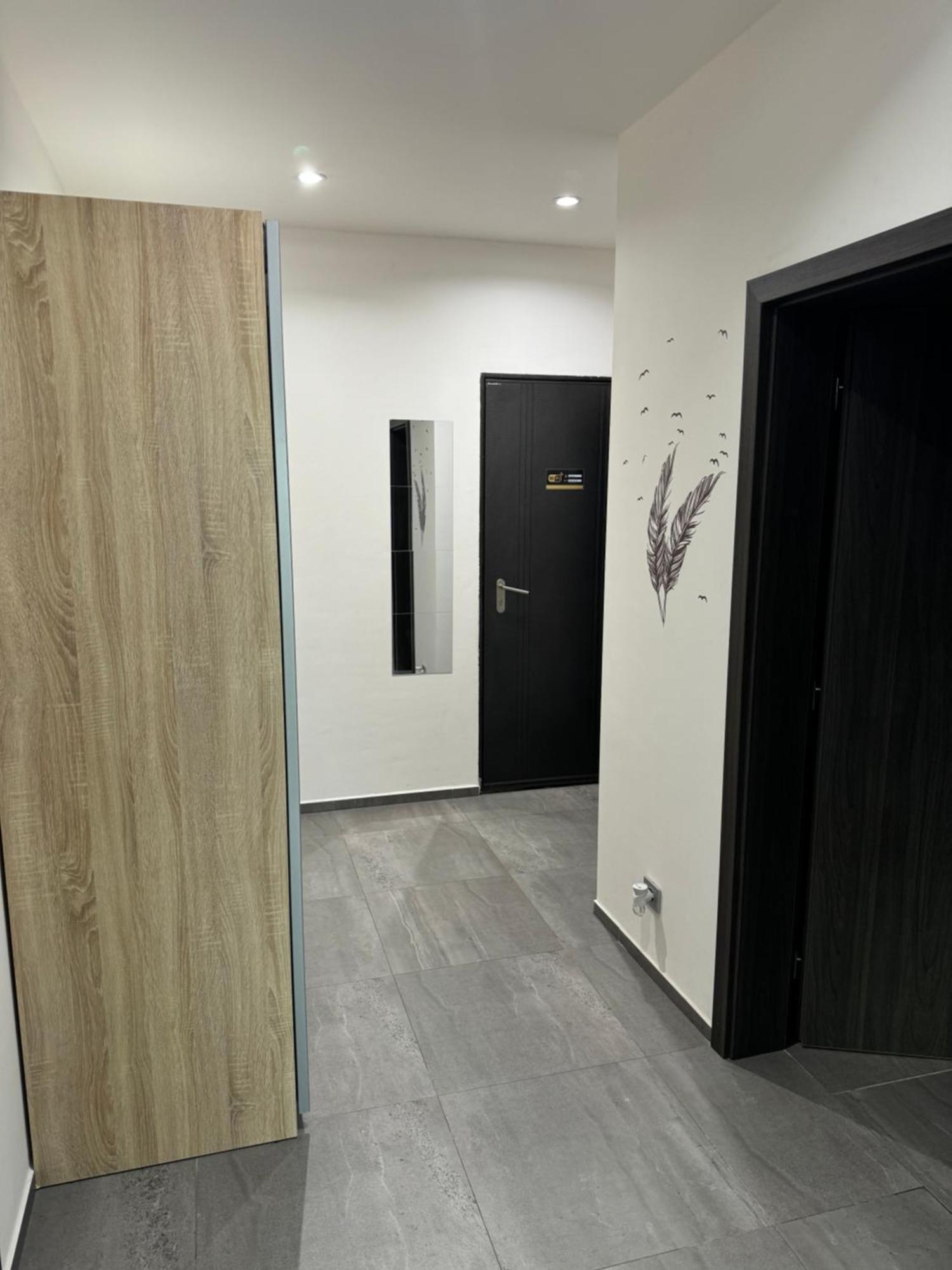 Byt Apartman 74M2 Vyhled Klid Priroda プラハ エクステリア 写真