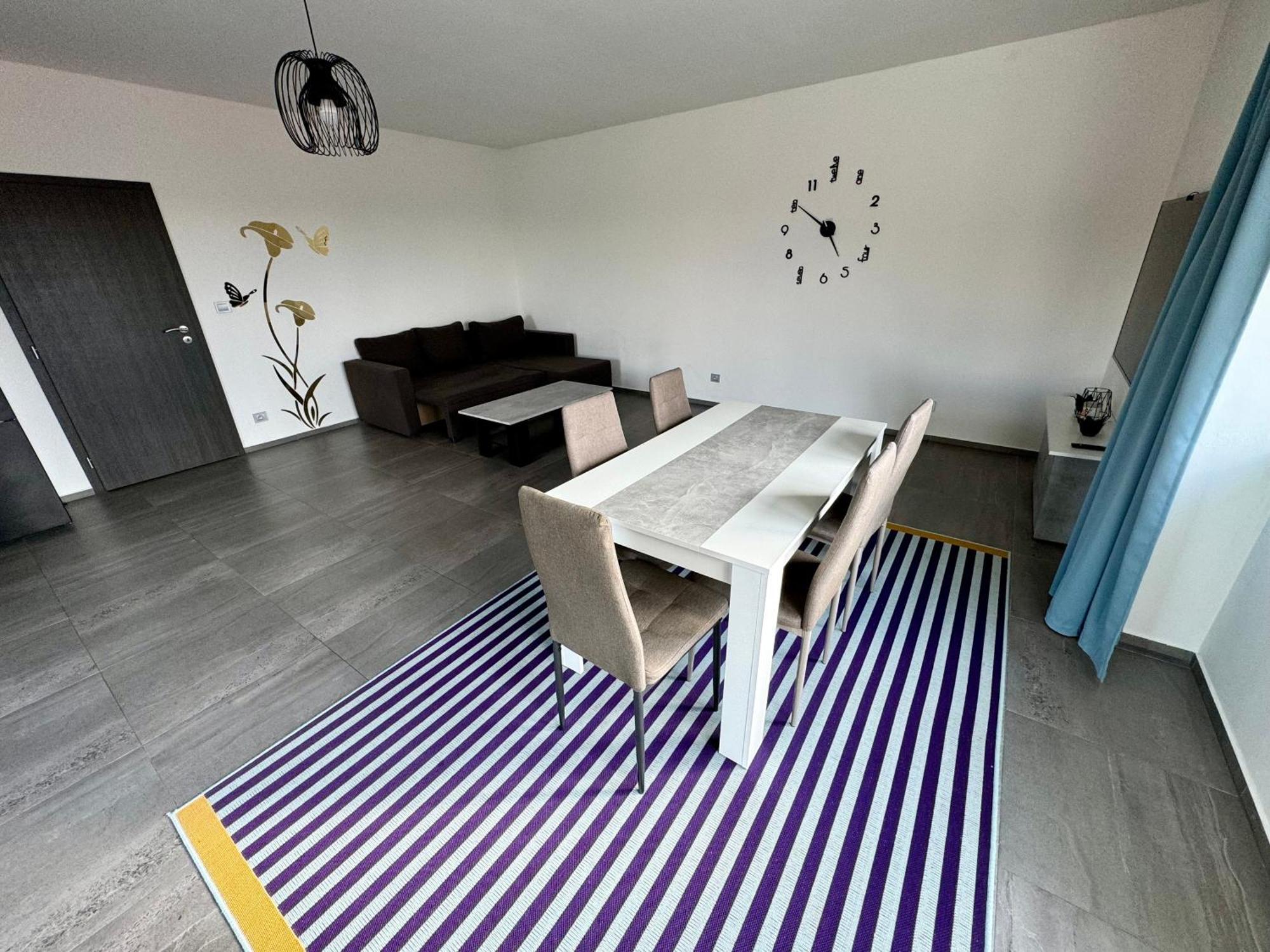 Byt Apartman 74M2 Vyhled Klid Priroda プラハ エクステリア 写真