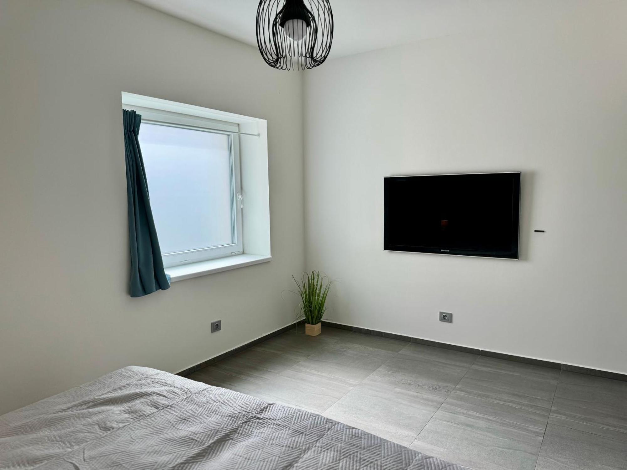 Byt Apartman 74M2 Vyhled Klid Priroda プラハ エクステリア 写真